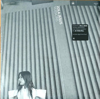 Zola Jesus – Versions